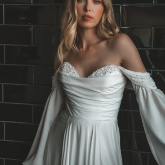 Essense of Australia D4087